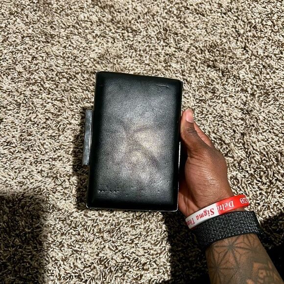 Cute little clutch purse - Picture 3 of 7